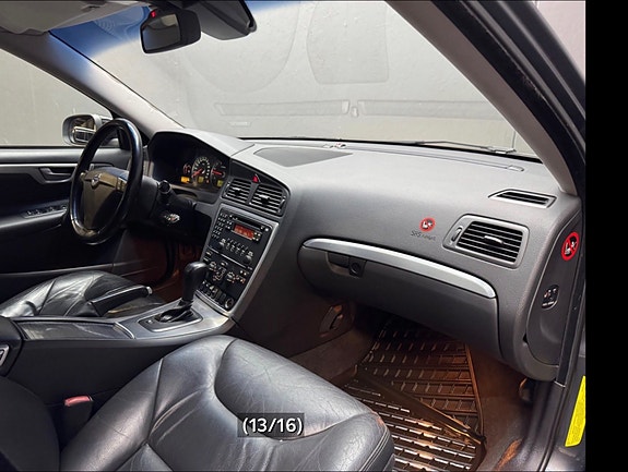 Volvo S60 30 of 30