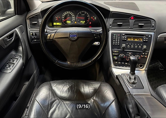 Volvo S60 25 of 30