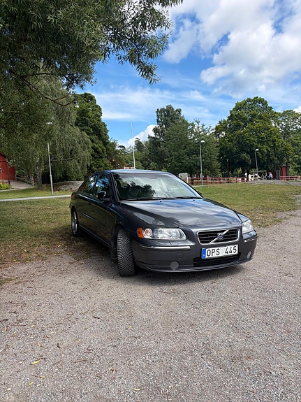 Volvo S60 11 of 30