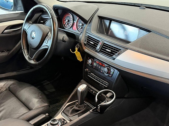 BMW X1 10 of 12