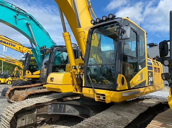 Komatsu PC 240 LC