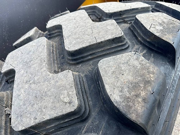 Volvo L 70 H 14 of 20