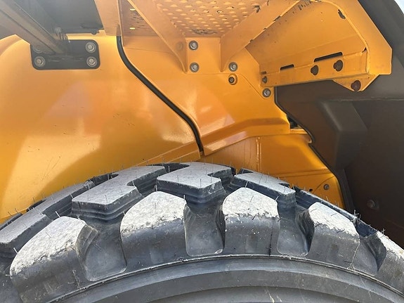Volvo L 70 H 9 of 20