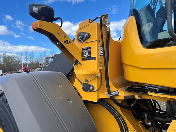 Volvo L 70 H 12 of 20