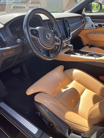 Volvo V90 Cross Country 5 of 5