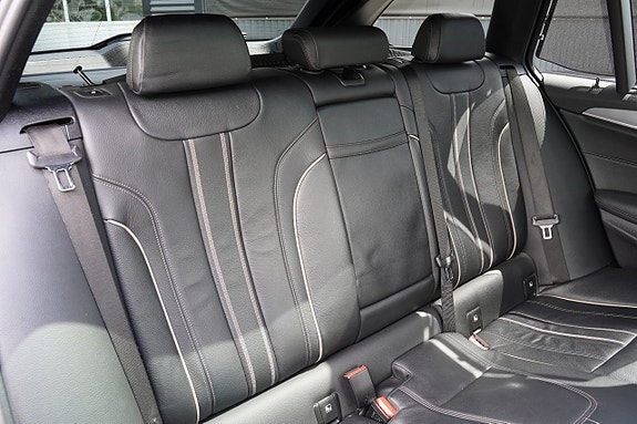 BMW 520 18 of 27