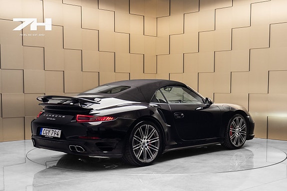 Porsche 911 5 of 5
