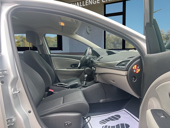 Renault Megane 13 of 19