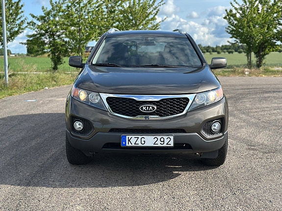 Kia Sorento 3 of 5