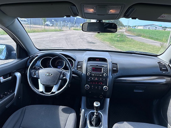 Kia Sorento 9 of 19