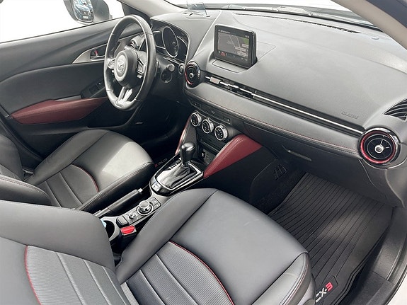 Mazda CX-3 13 of 17