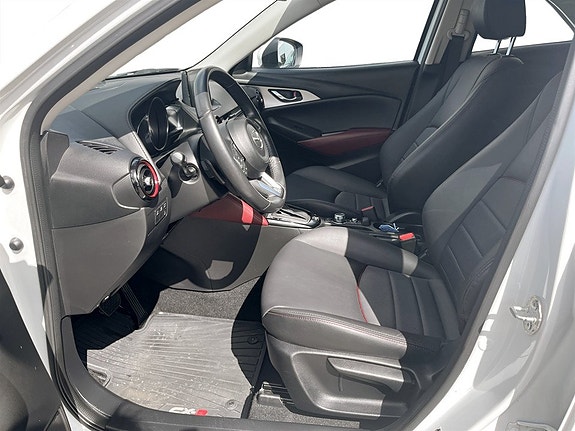 Mazda CX-3 4 of 17