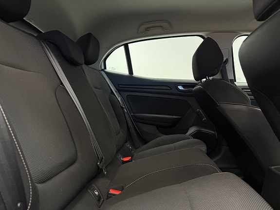 Renault Megane 13 of 17