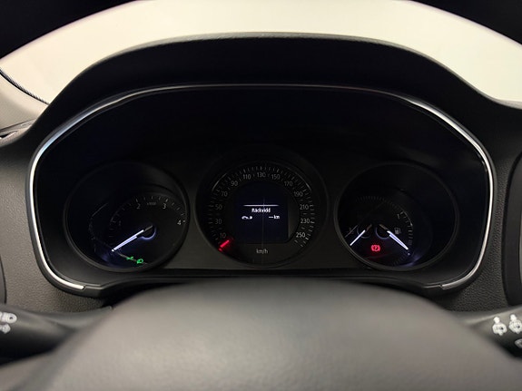Renault Megane 14 of 17