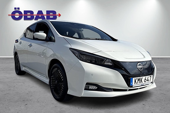 Nissan Leaf 3 of 5