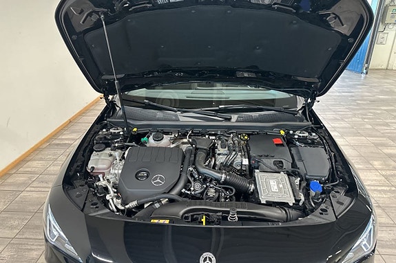 Mercedes-Benz CLA250 e 19 of 19
