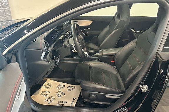 Mercedes-Benz CLA250 e 8 of 19