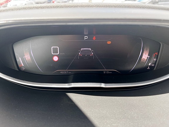 Peugeot 5008 9 of 17