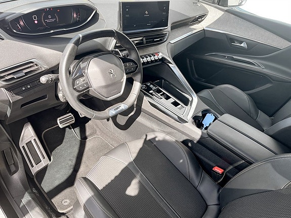 Peugeot 5008 5 of 5