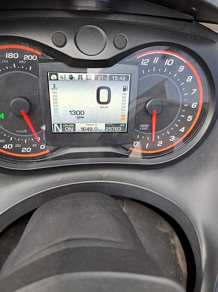 Can-Am Spyder RS 1.0 V2 6 of 6