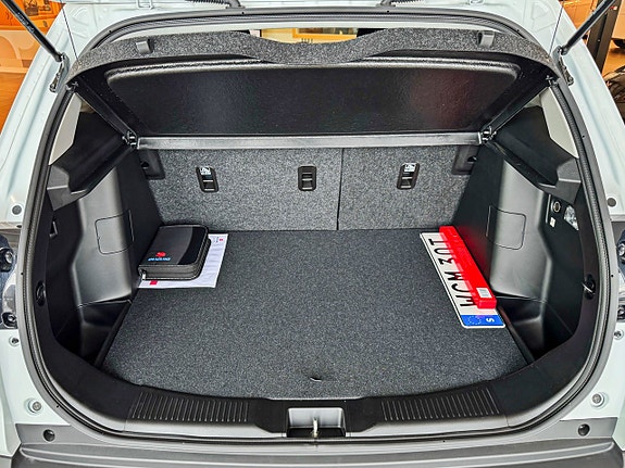 Suzuki S-Cross 6 of 7