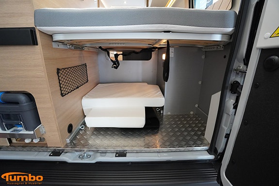 Dreamer D62 SELECT Dubbelbädd 140hk Automat 4250kg Dieselpanna 18 of 18