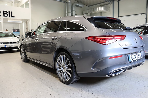Mercedes-Benz CLA250 e 5 of 5