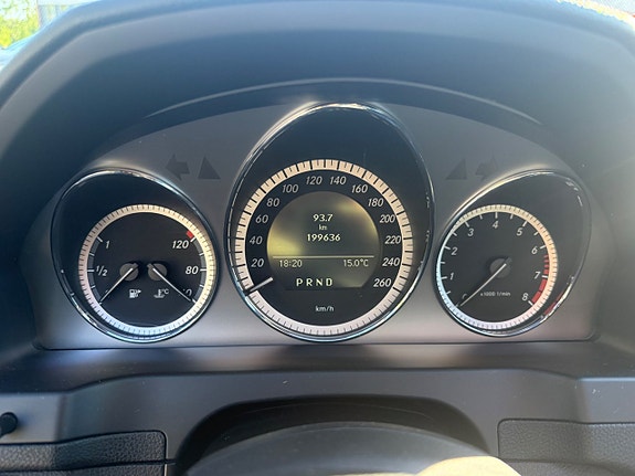 Mercedes-Benz C180 19 of 19