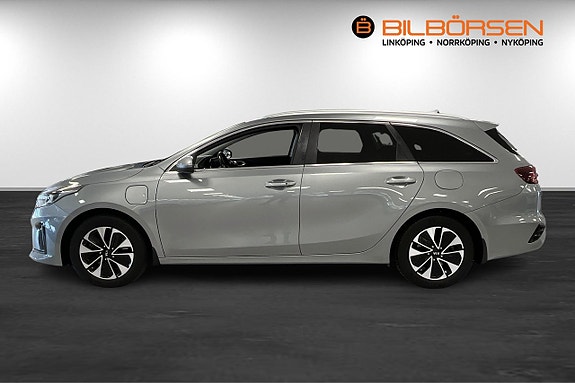 Kia Ceed 4 of 14