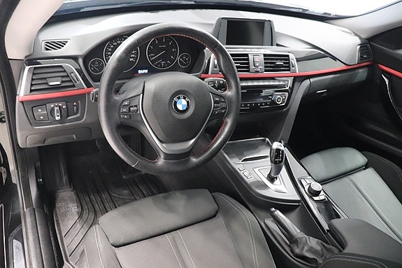 BMW 320 9 of 10