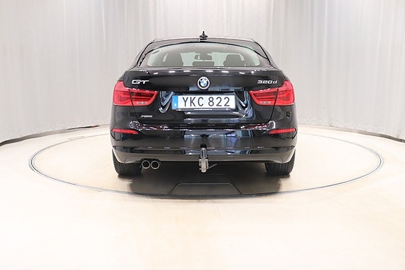 BMW 320 5 of 10