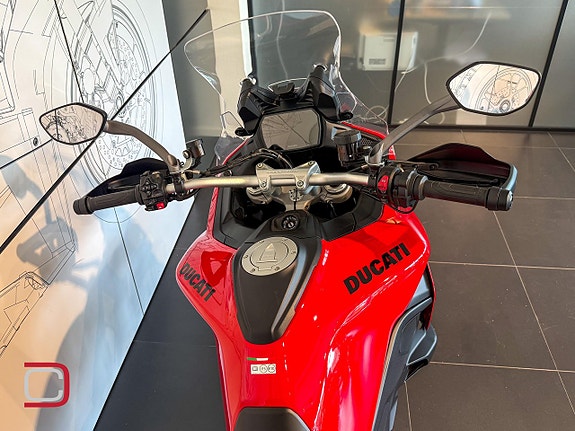 Ducati Multistrada V2 S 4 of 4