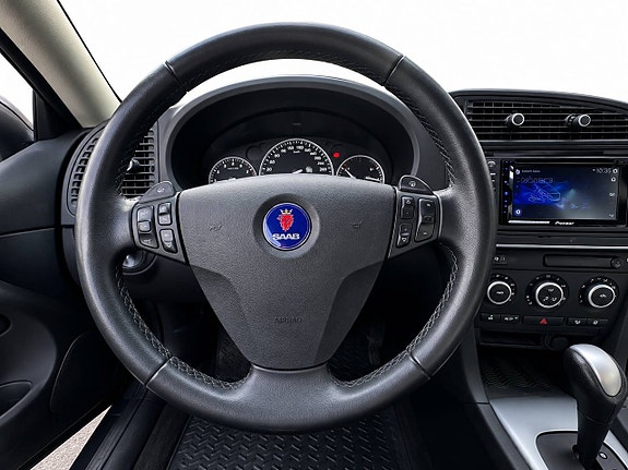 Saab 9-3 8 of 23