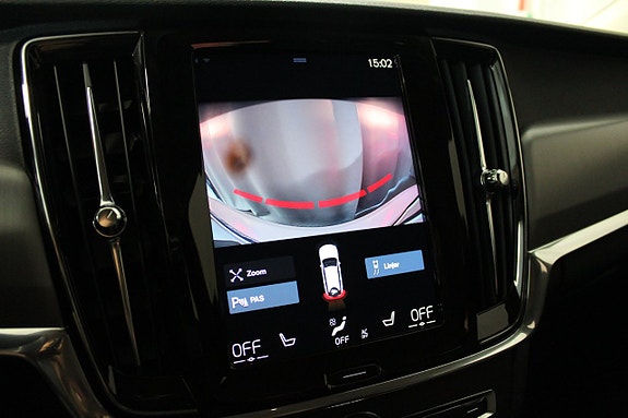 Volvo V90 26 of 30