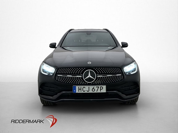 Mercedes-Benz GLC300 e 2 of 5