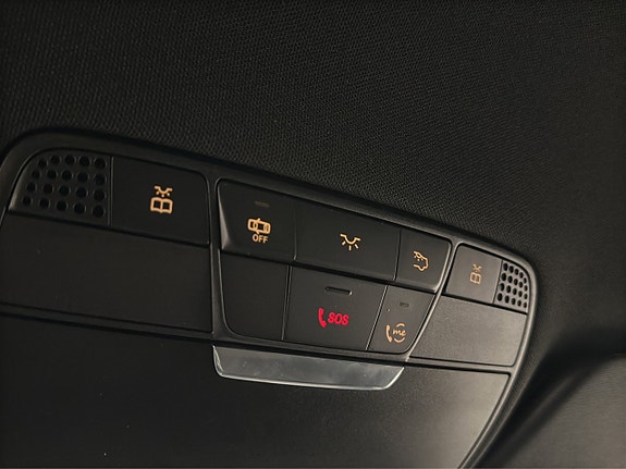Mercedes-Benz GLC300 e 20 of 30
