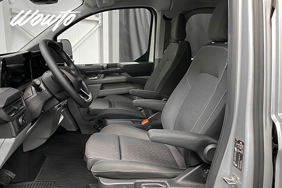 Ford Transit Custom 9 of 19