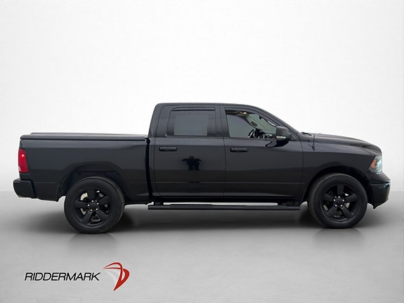 Dodge RAM 1500 2 of 5