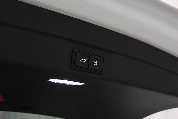 Audi A6 7 of 16