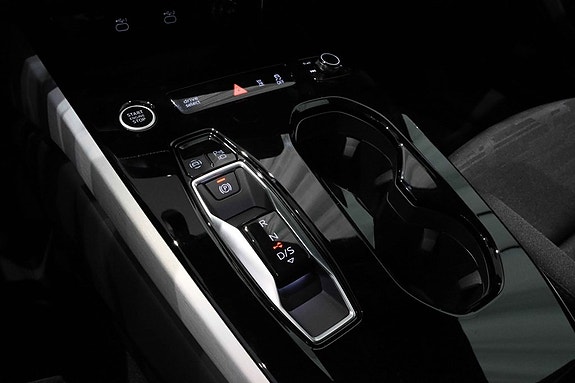 Audi A6 15 of 16