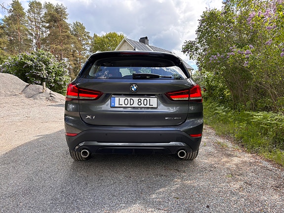 BMW X1 4 of 5
