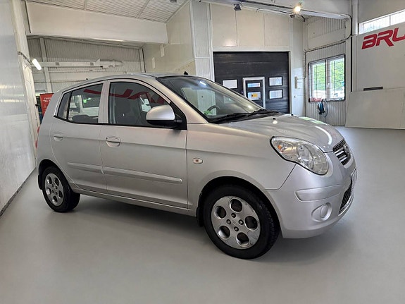 Kia Picanto 3 of 13