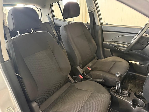 Kia Picanto 9 of 13