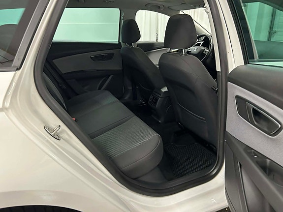 Seat Leon 11 of 19