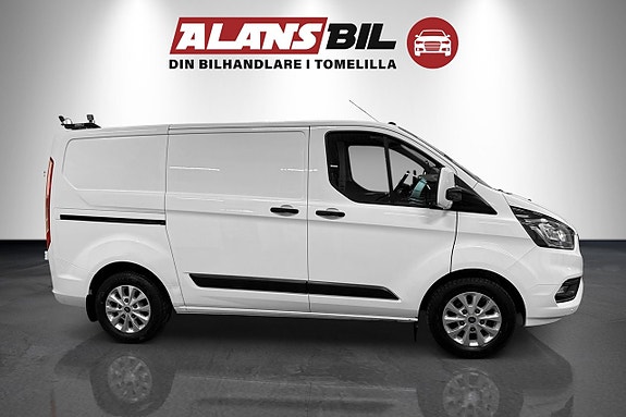 Ford Transit Custom 2 of 5