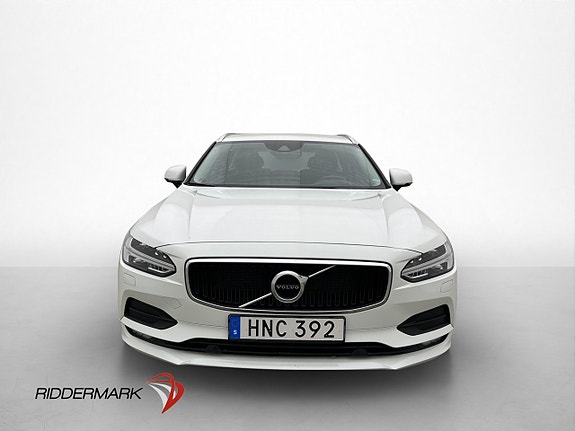 Volvo V90 2 of 30
