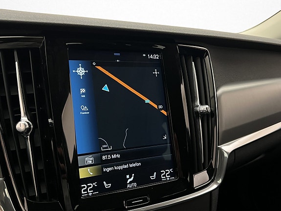 Volvo V90 16 of 30