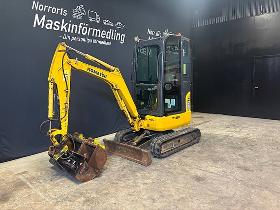 Komatsu PC16r - BREDDBAR / HYDRAULISKT REDSKAPSFÄSTE 2 of 11