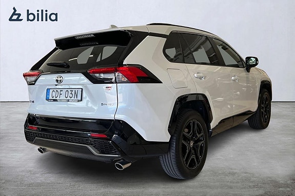 Toyota RAV4 17 of 25