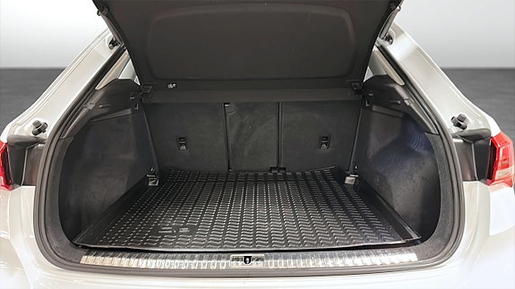 Audi Q3 13 of 13